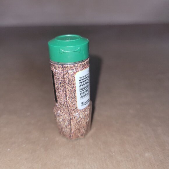 Mini Brands Oregano 3 for $5 - Picture 3 of 6